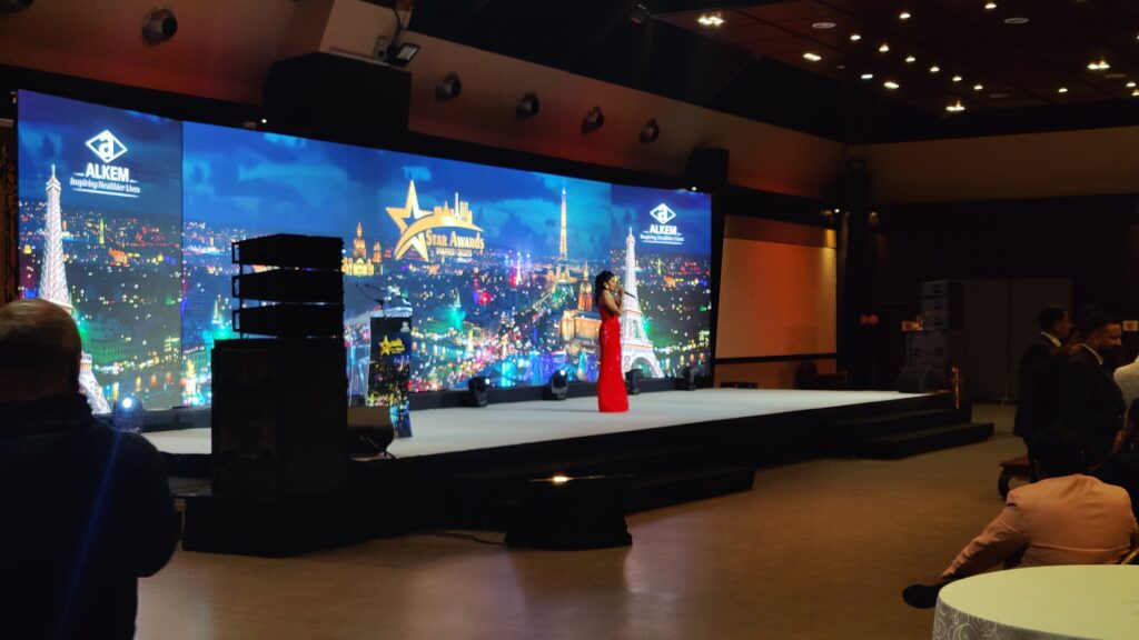 Location d'enceintes de sonorisation événementiel professionnel en Ile-de-France