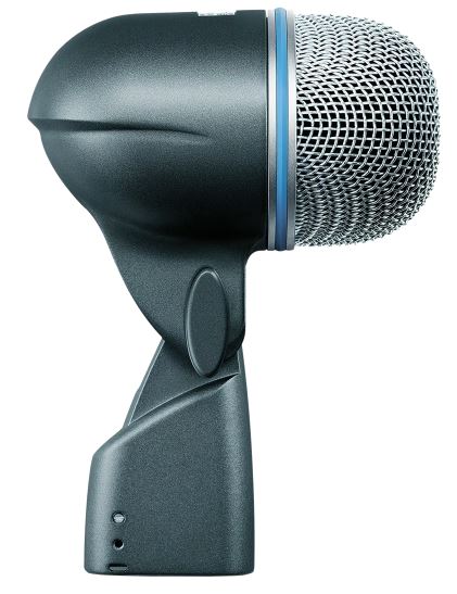 Microphone dynamique pour grosse caisse Shure Beta 52A disponible à la location à Paris et en Île-de-France par Techniques Événements.