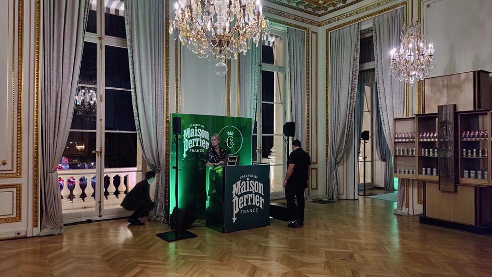 Régie DJ et sonorisation discrète T.E.P. pour l'activation Maison Perrier à l'Hôtel de Crillon
